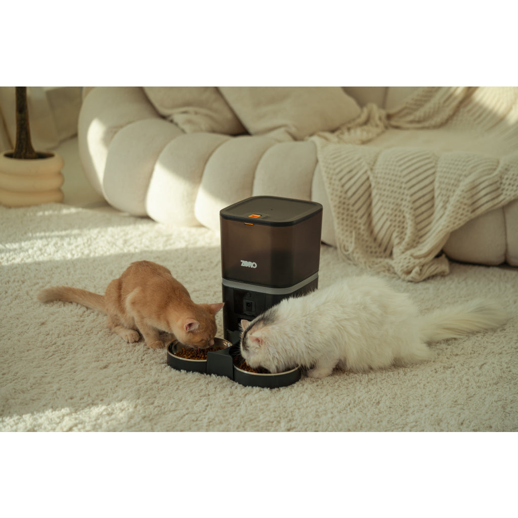 Zoro Pantry Automatic Pet Feeder With Camera - Pet Bowls